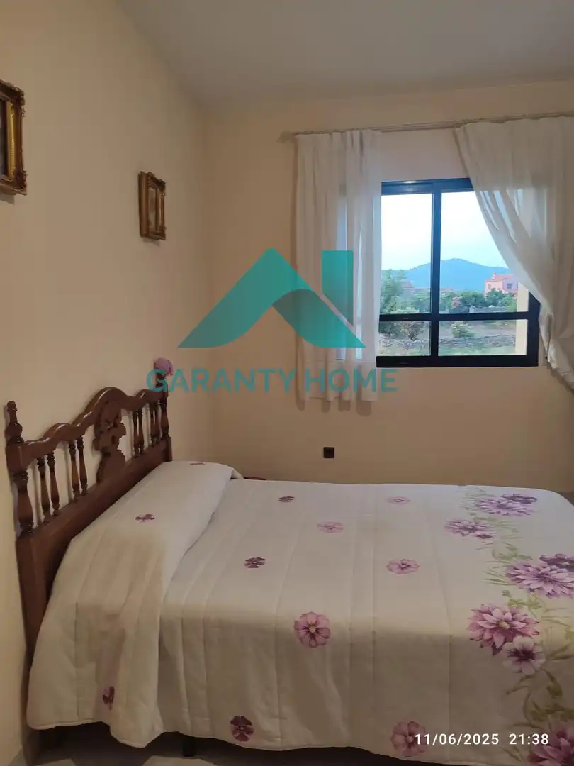 Habitación de Casa o chalet en venta en Villa del Campo con Calefacción, Terraza y Trastero