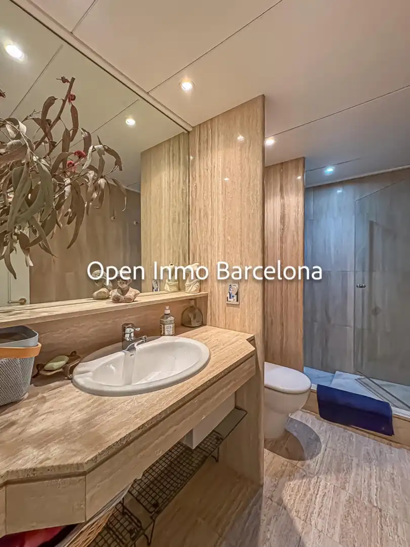 Baño de Piso en venta en Sitges con Calefacción, Terraza y Piscina comunitaria
