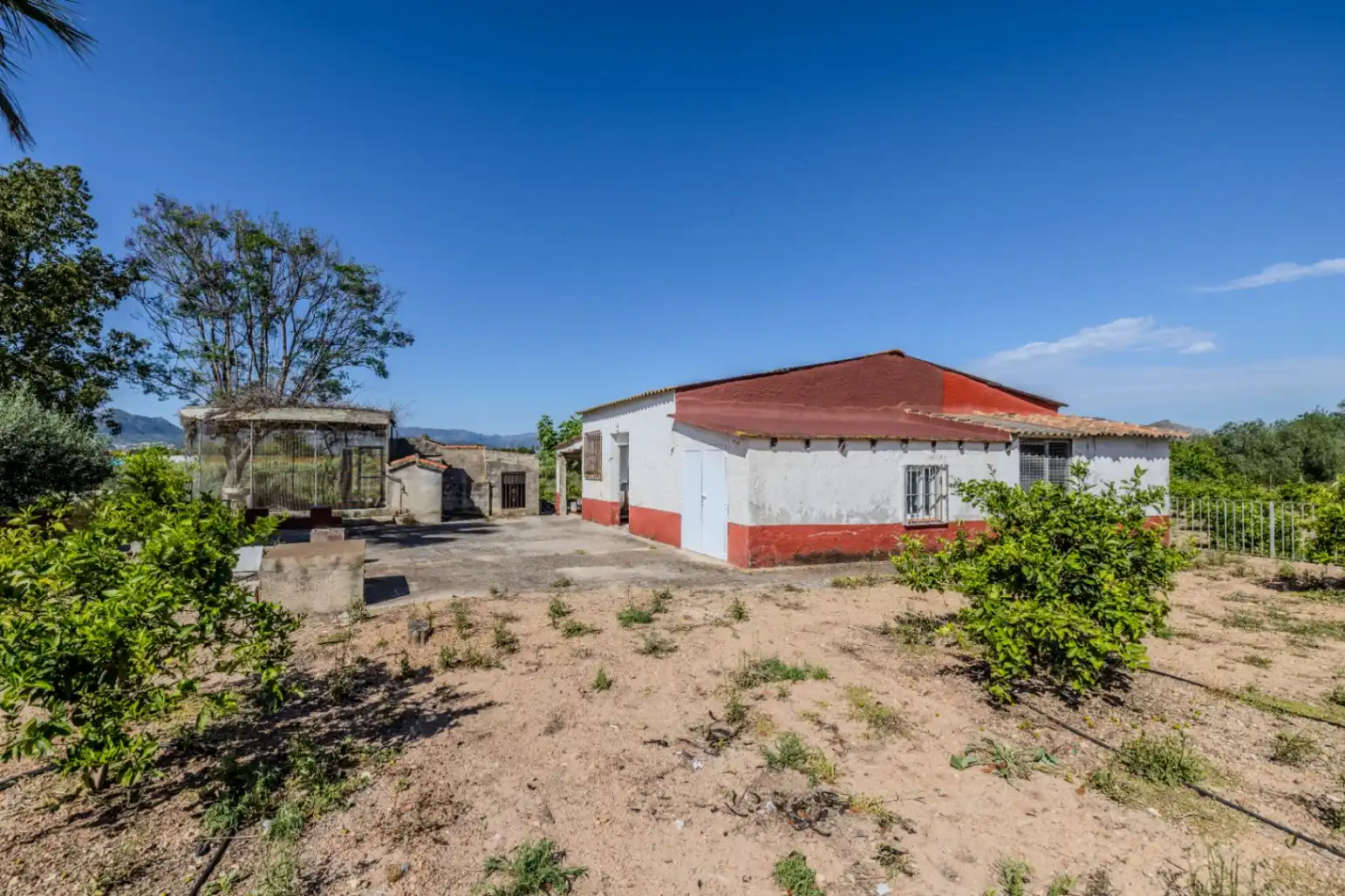 Vista exterior de Finca rústica en venda en Dénia amb Aire condicionat, Calefacció i Jardí privat