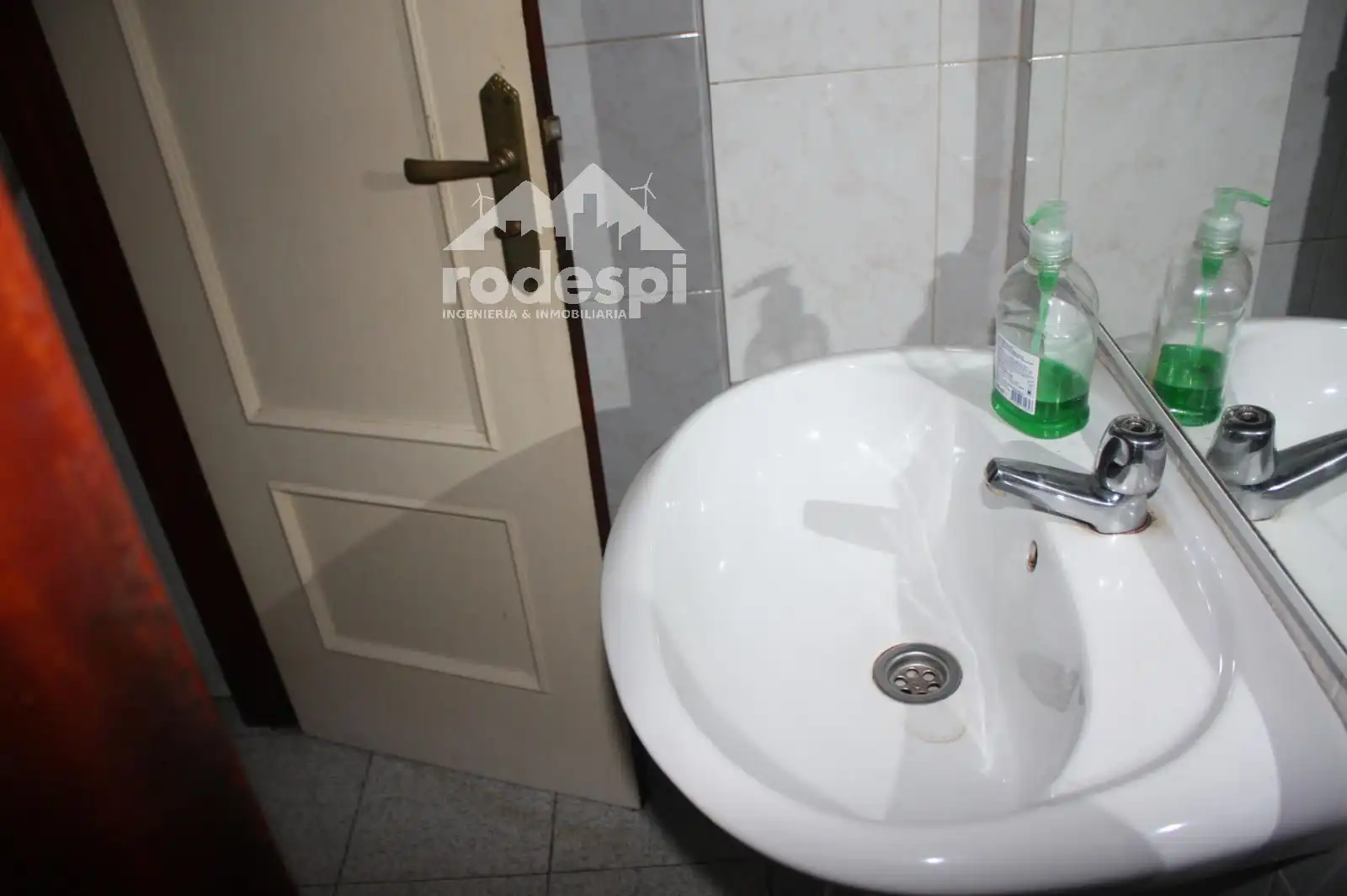 Local comercial en venda a Ponteareas, imagen 2