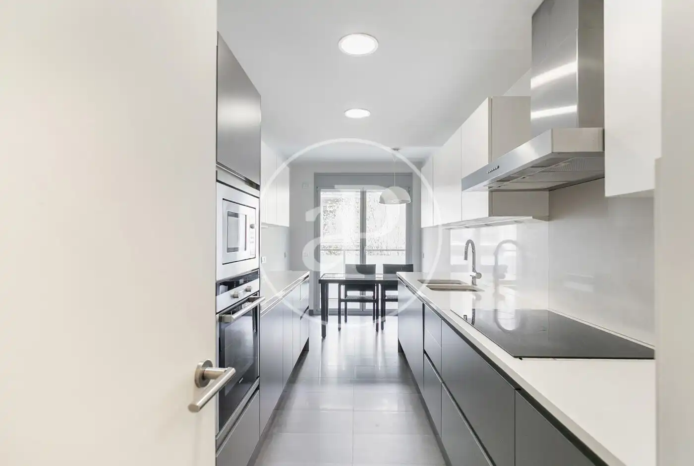 Kitchen of Flat for sale in Barcelona  with Air Conditioner, Heating and Terrace