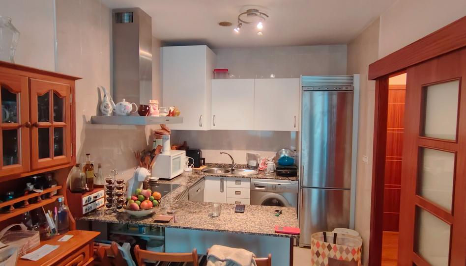 Foto 1 de Apartament de lloguer a Rúa Orzán, Ensanche, A Coruña