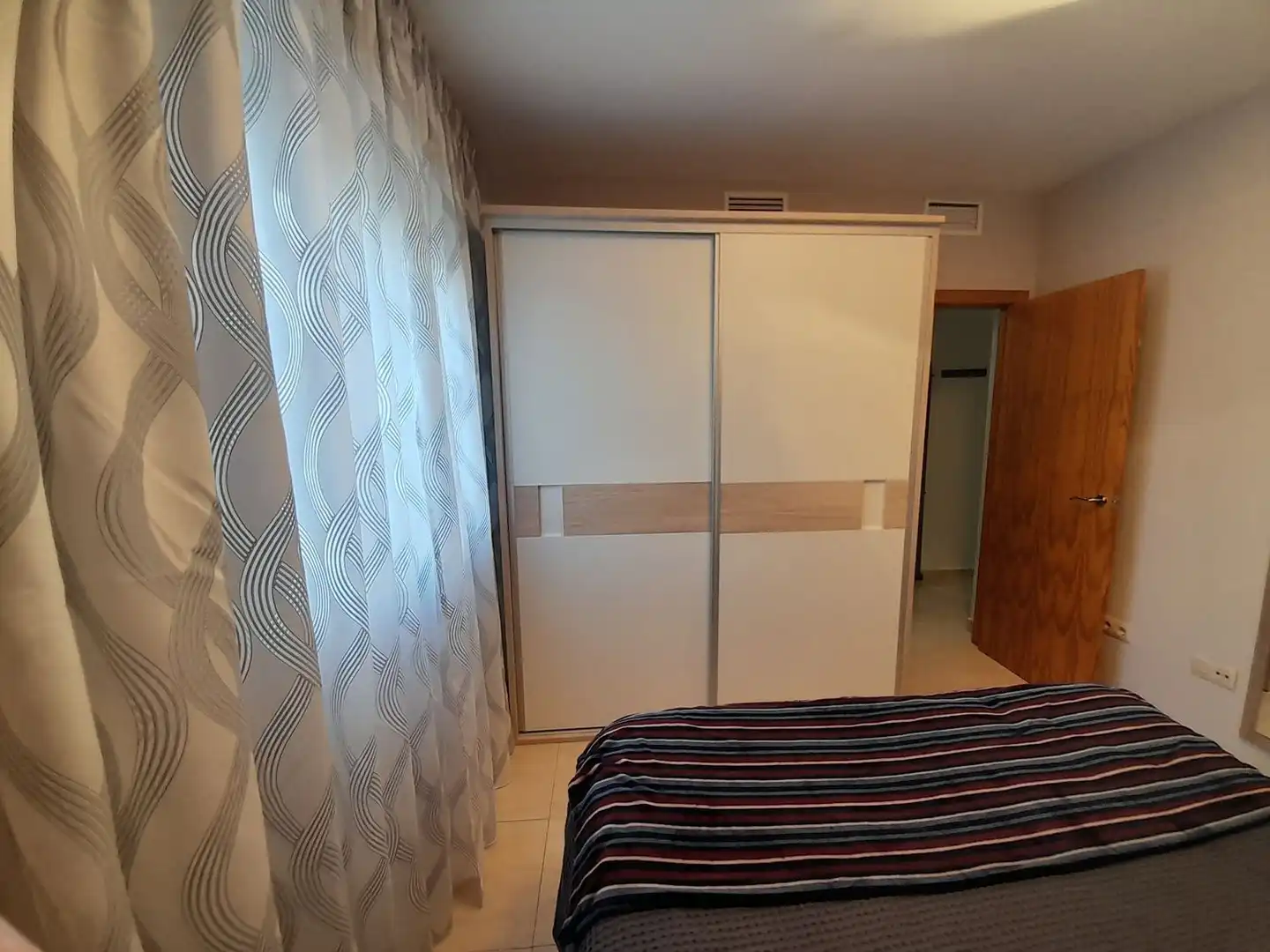 Flat with terrace to rent in Ctra. Circunvalación - La Magdalena, imagen 24
