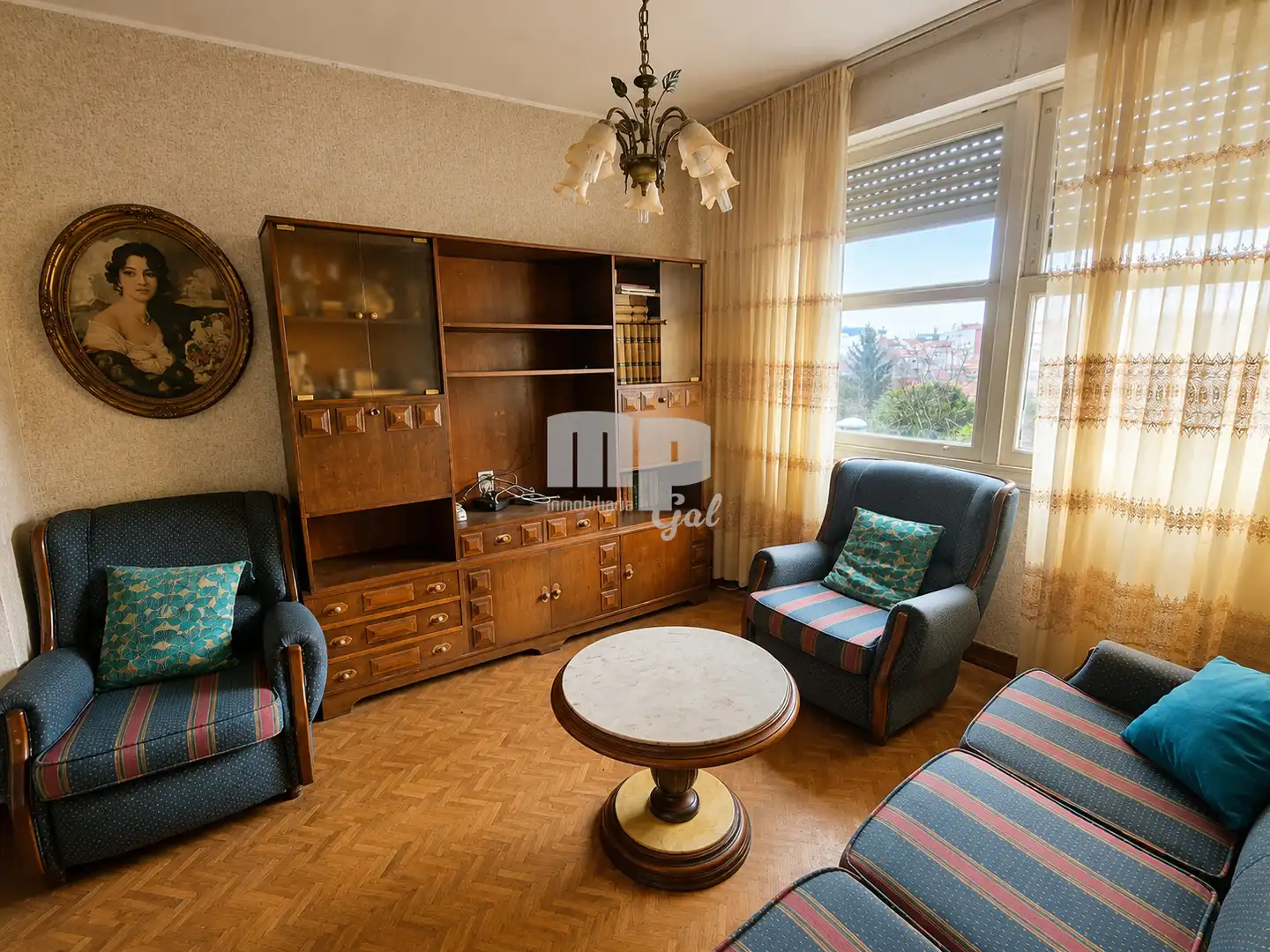 Sala de estar de Edificio en venta en Vigo 