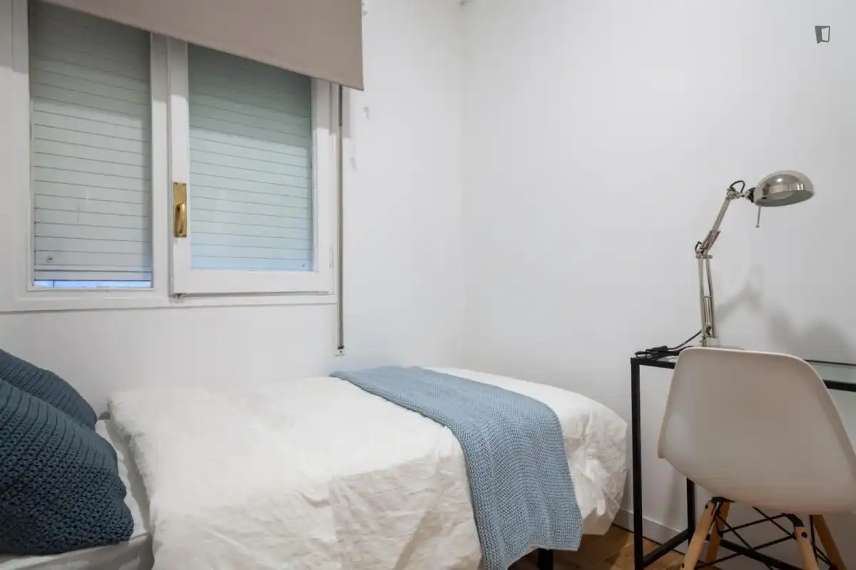 Habitació a Sant Gervasi- Galvany