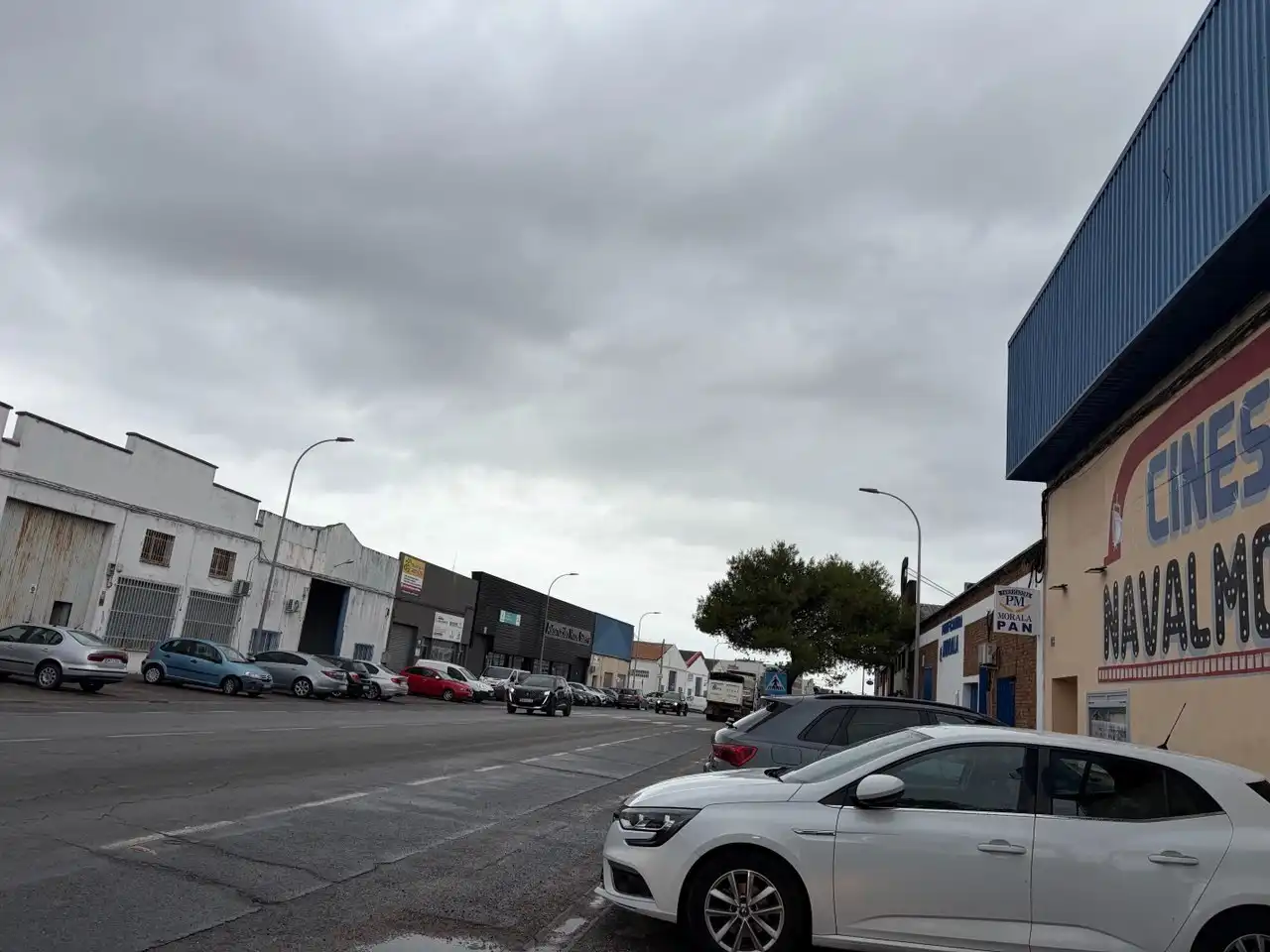 Industriegebäude zur Miete in Calle Berrocalejo 7