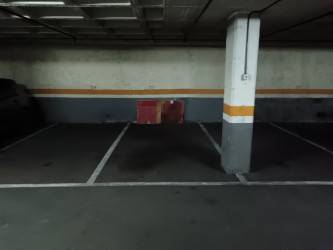 Garaje en Venta en Carrer de Novell en Barri de les Corts