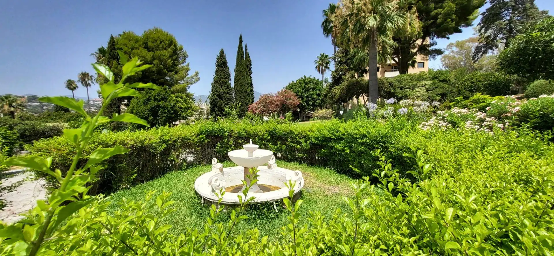 Garden of Flat for rent in Marbella  with Air Conditioner, Heating and Terrace