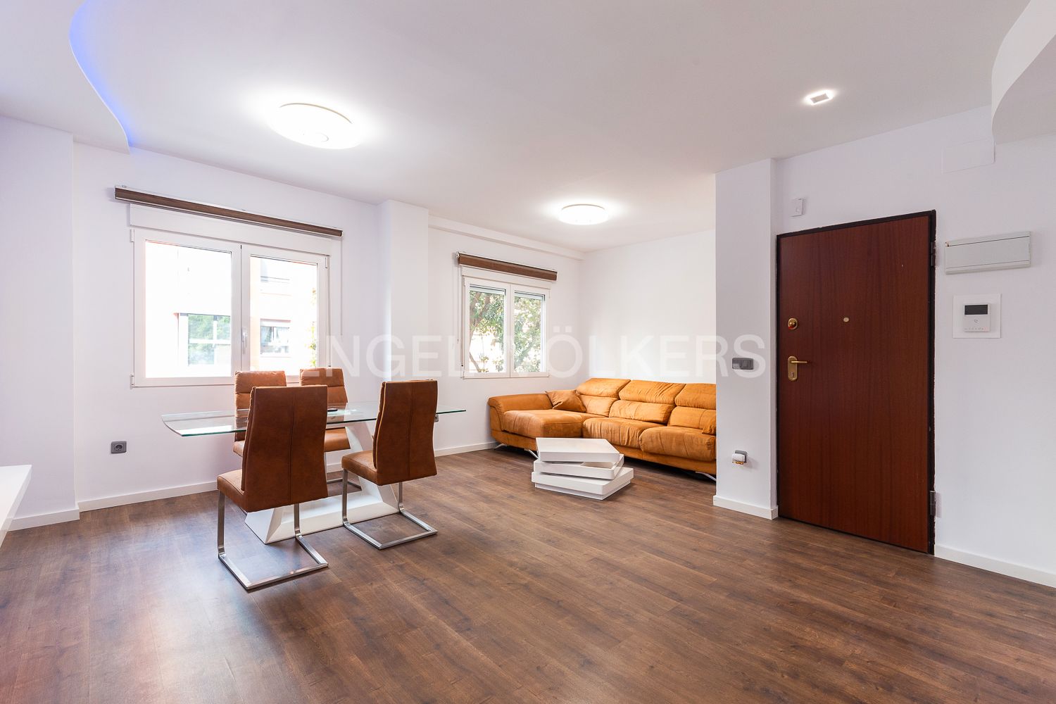 Living room of Apartment for sale in  Valencia Capital  with Air Conditioner, Heating and Furnished