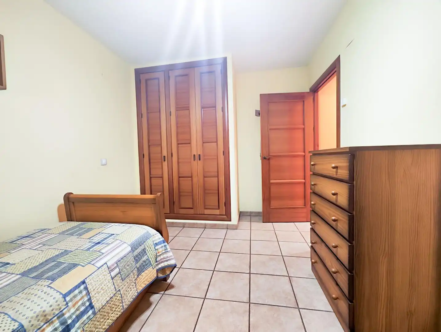Dormitori de Casa o xalet en venda en Puertollano amb Aire condicionat, Calefacció i Jardí privat