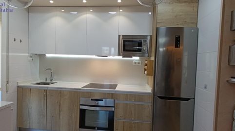 Foto 4 de Piso en venta en Avenida Colon, Residencia, Logroño
