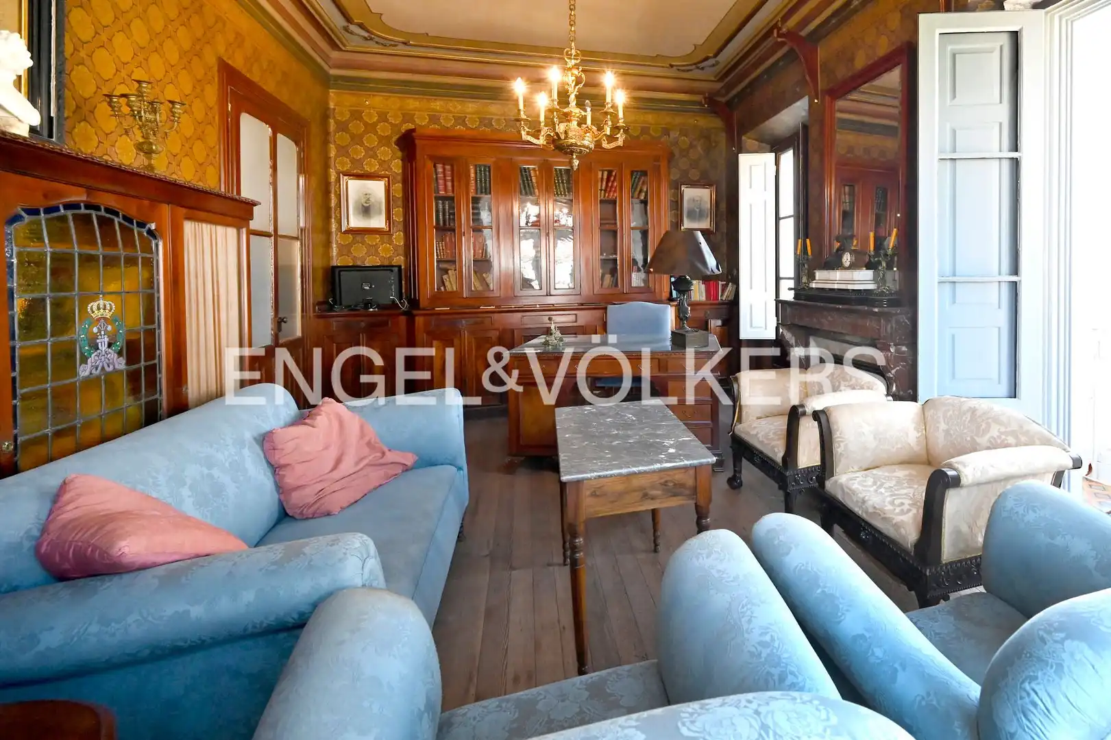 Sala de estar de Casa o chalet en venta en Laredo con Calefacción, Jardín privado y Trastero