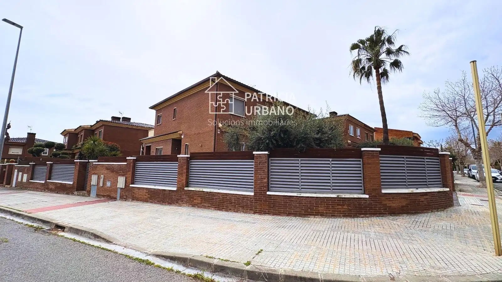 Casa adosada de alquiler en Joan Rebull, Els Ametllers