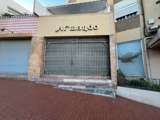 Local comercial en Venta en Carrer de les Agudes, 24 en Ciutat Meridiana
