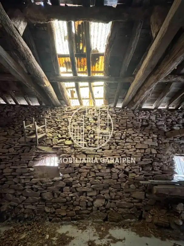 Edifici en venda en Elduain