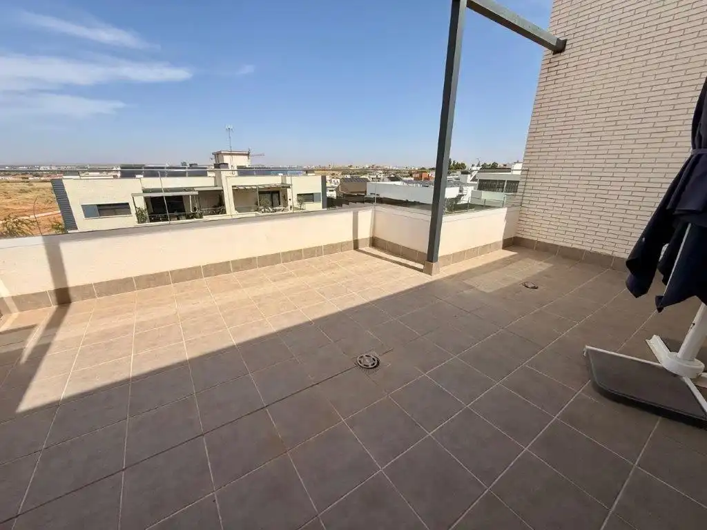 Àtic amb piscina de lloguer a Avenida Juan Pablo II, imagen 15