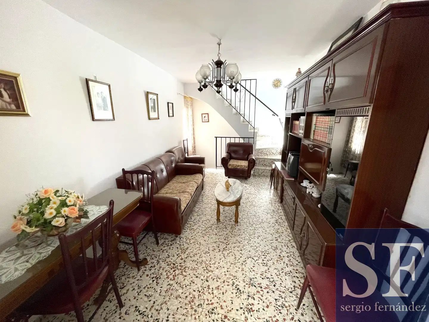 Sala de estar de Casa adosada en venta en Salares