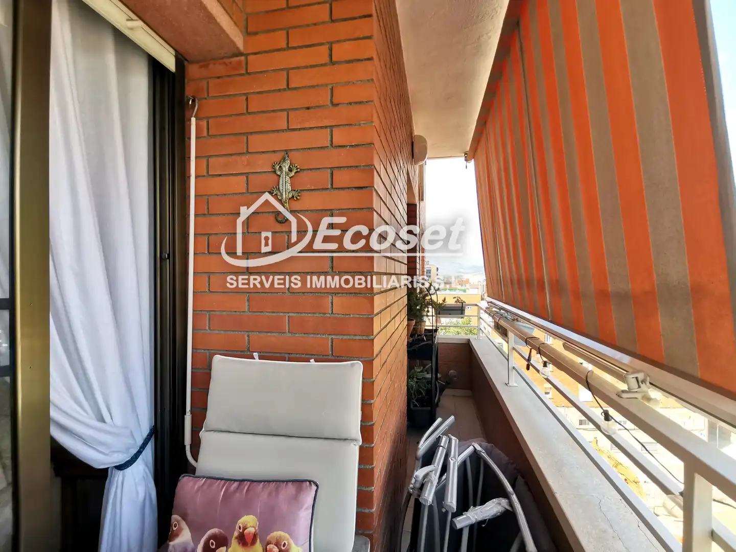 Terrasse von Maisonette zum Verkauf in Cornellà de Llobregat mit Klimaanlage, Parkett und Terrasse