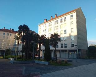 Exterior view of Flat for sale in Santiago de Compostela   with Heating, Parquet flooring and Storage room