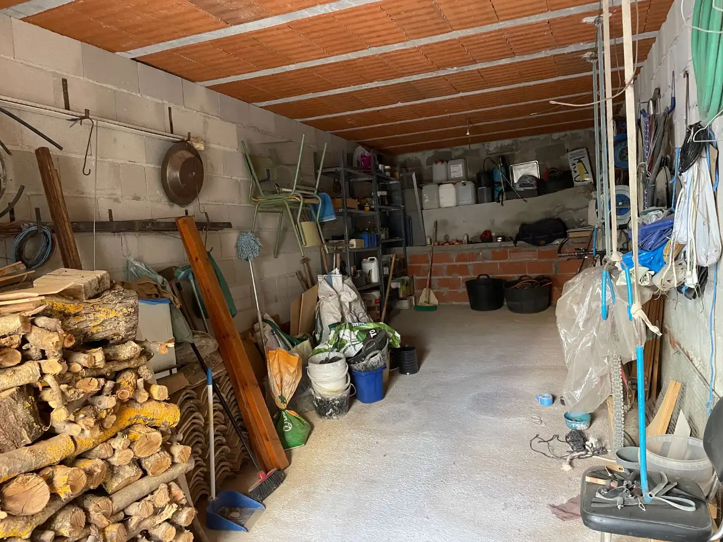 Garage for sale in Fuentealbilla
