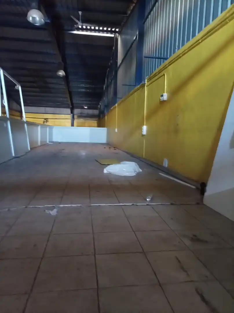 Nau industrial en venda en Melilla