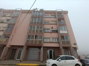 Wohnung zum Verkauf in Carrer Escultor Corselles