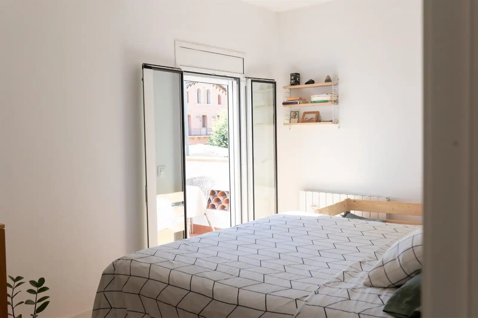 Habitación de Casa o chalet en venta en Vilanova i la Geltrú con Aire acondicionado, Calefacción y Terraza
