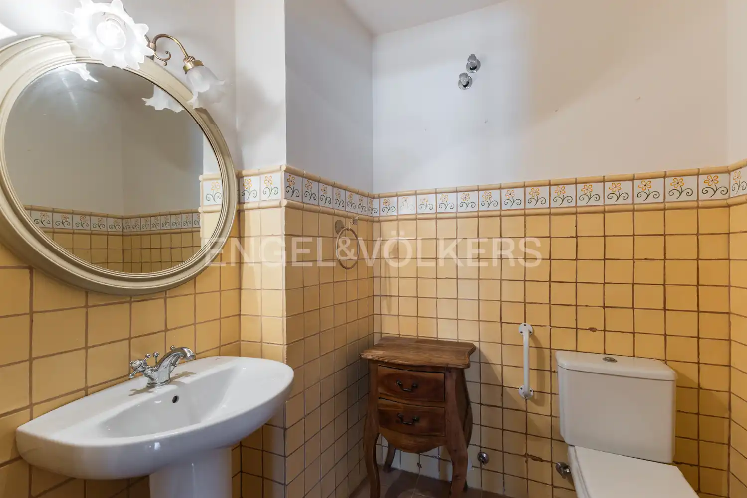 Baño de Casa o chalet en venta en Alcublas con Aire acondicionado, Calefacción y Jardín privado