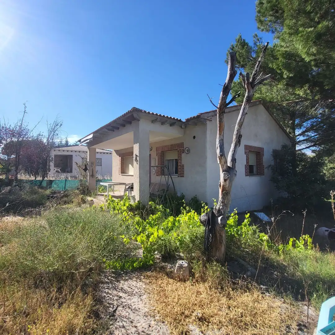 Vista exterior de Residencial en venda en Peñalba de Ávila