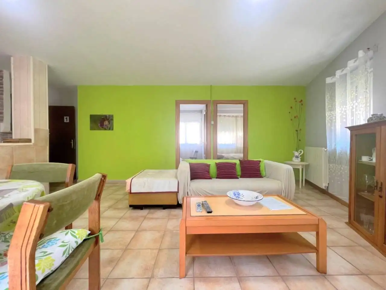 Living room of Houses for sale in Tubilla del Agua  with Heating, Private garden and Terrace