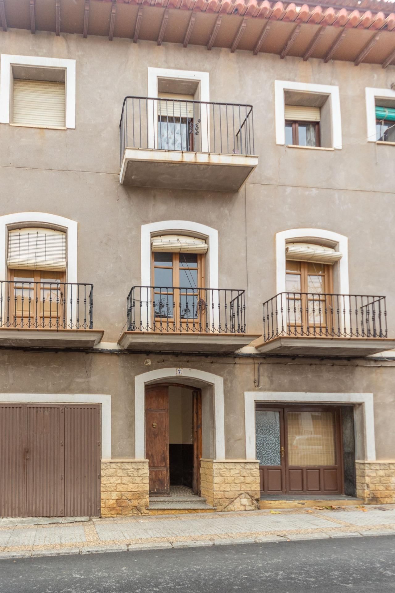 Exterior view of Building for sale in Guadix