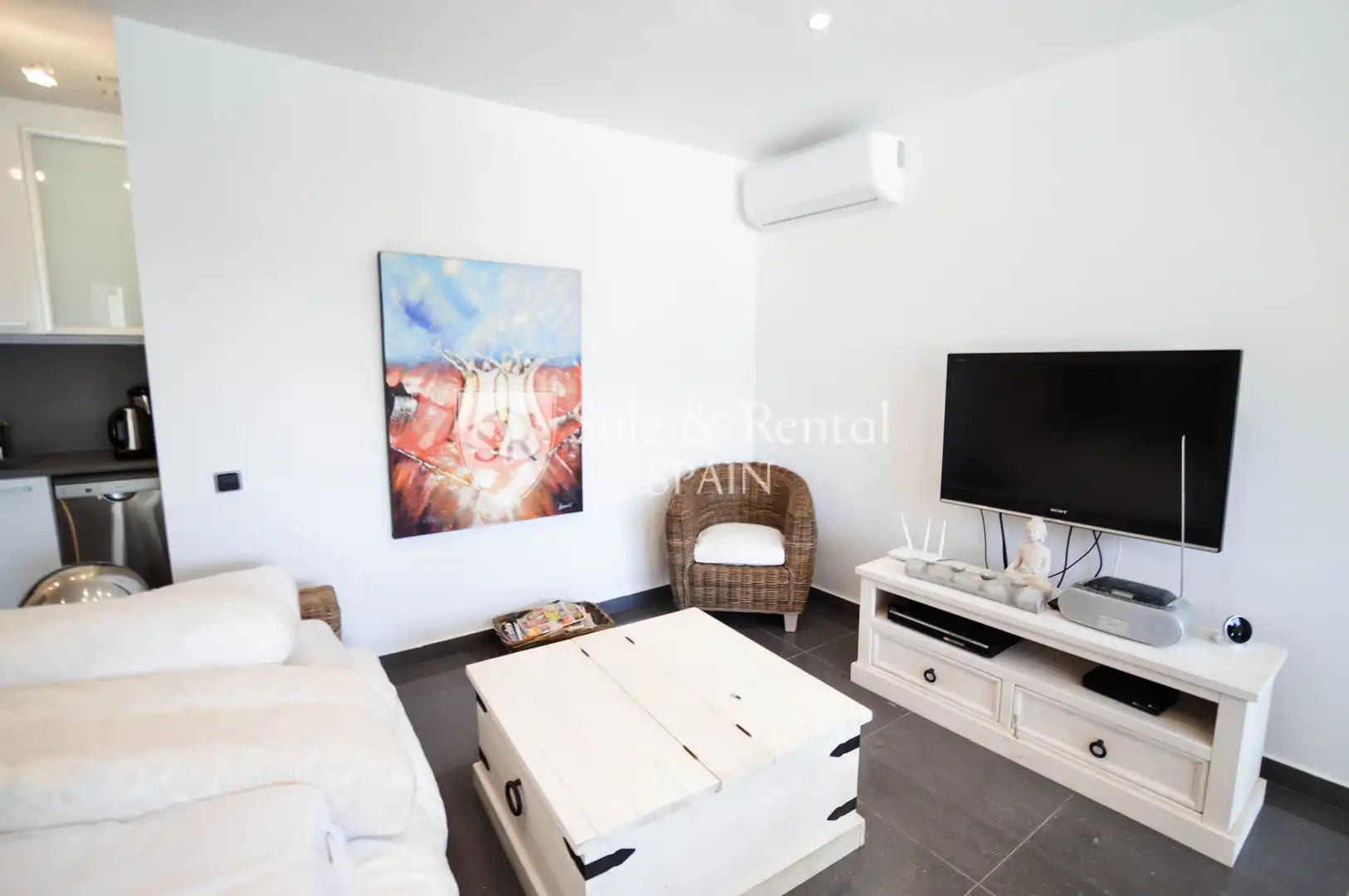 Sala d'estar de Casa o xalet en venda en Lloret de Mar amb Aire condicionat, Jardí privat i Terrassa