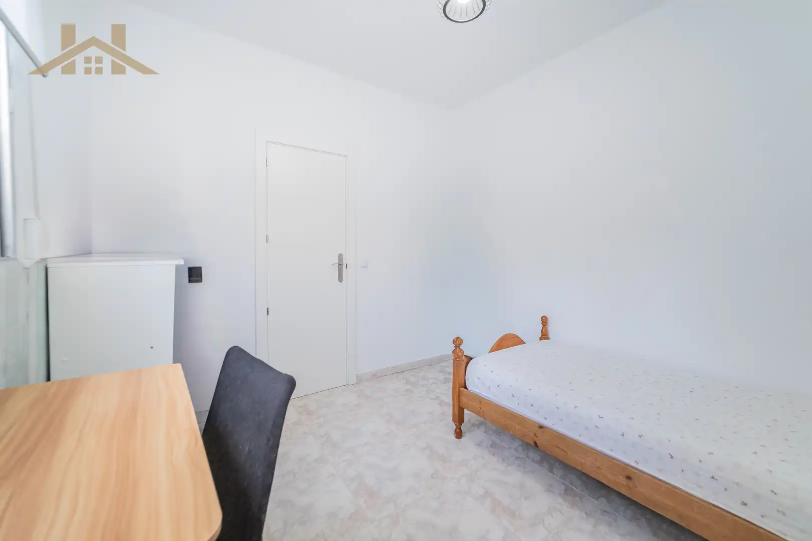 Habitación de Piso en venta en Usera
