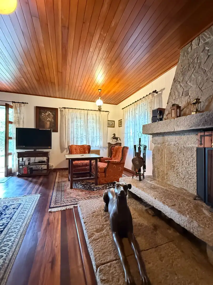 Sala de estar de Casa o chalet en venta en Muxía con Calefacción y Jardín privado