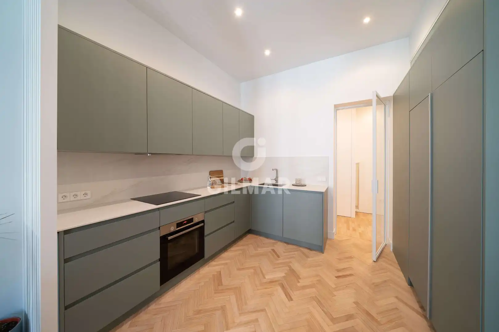 Cocina de Piso en venta en Madrid con Calefacción