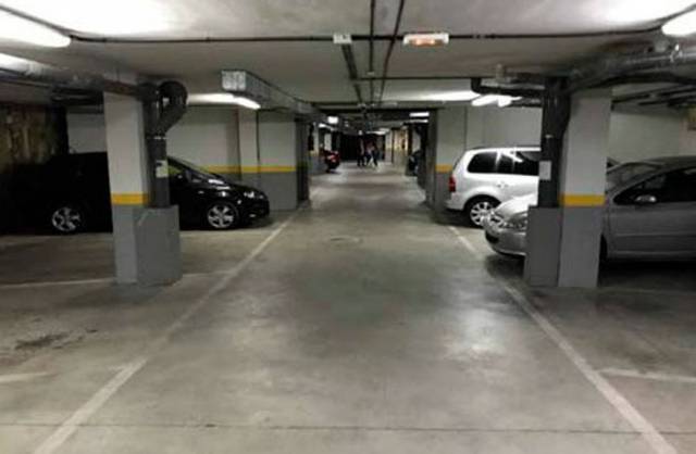 Garaje en Alquiler en Plaza de la Luz