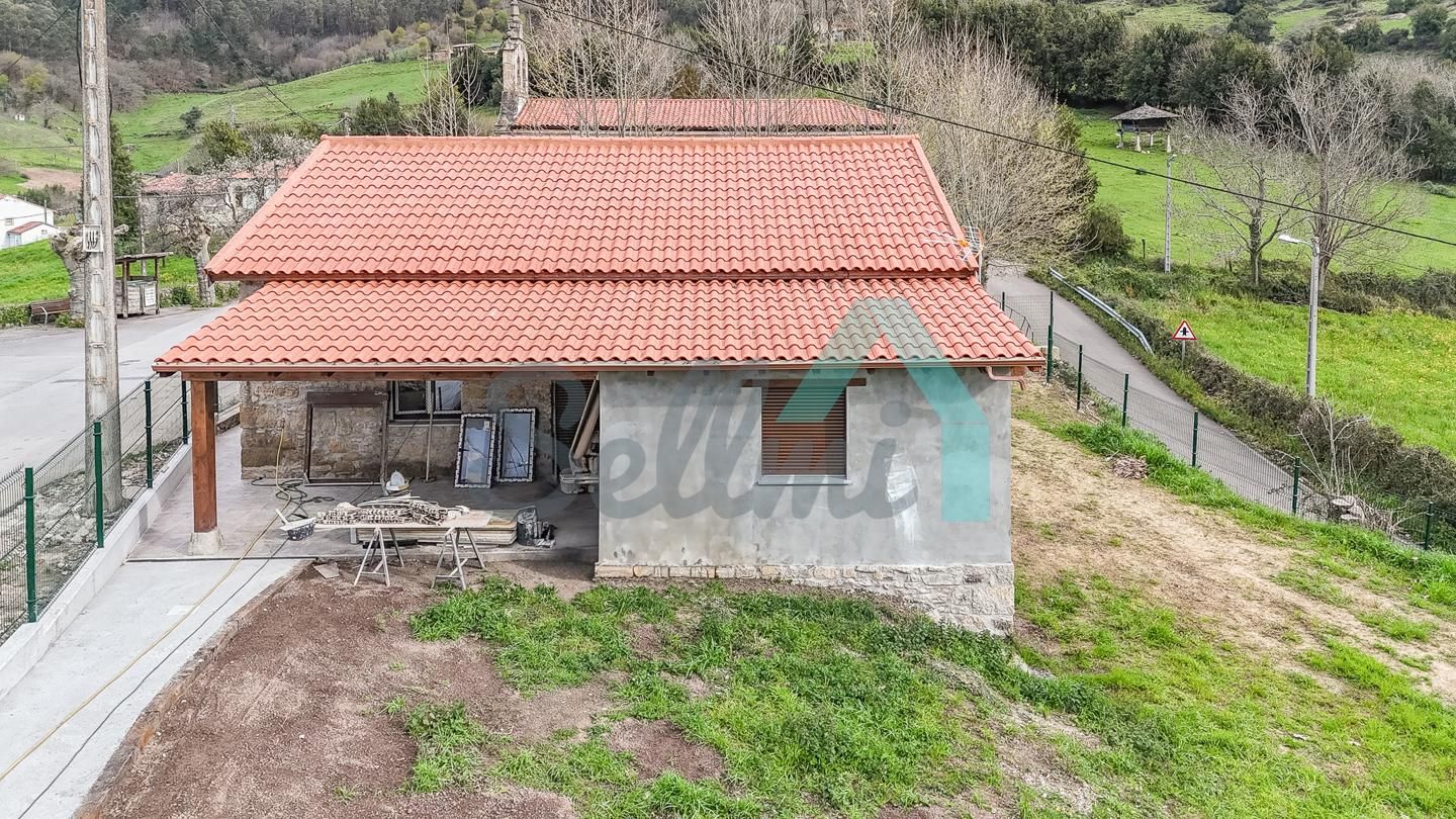 Casa o xalet en venda en Siero amb Calefacció, Jardí privat i Terrassa