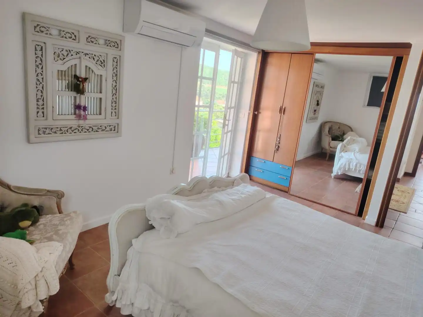 Dormitori de Casa o xalet en venda en O Rosal   amb Terrassa, Piscina i Balcó