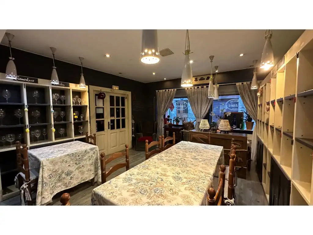 Dining room of Commercial properties for sale in Bossòst