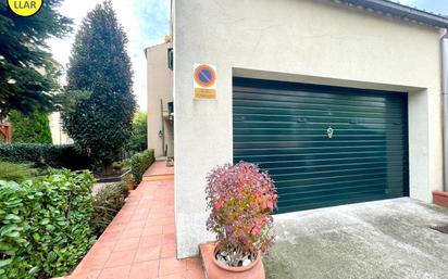 Exterior view of House or chalet for sale in L'Ametlla del Vallès  with Air Conditioner and Terrace