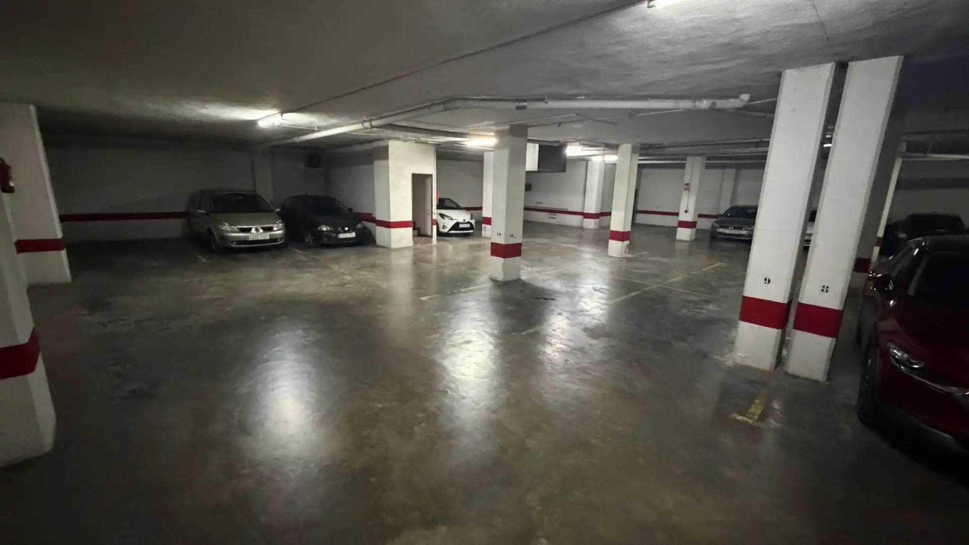 Aparcament de Dúplex en venda en Castellón de la Plana / Castelló de la Plana amb Aire condicionat, Parquet i Terrassa