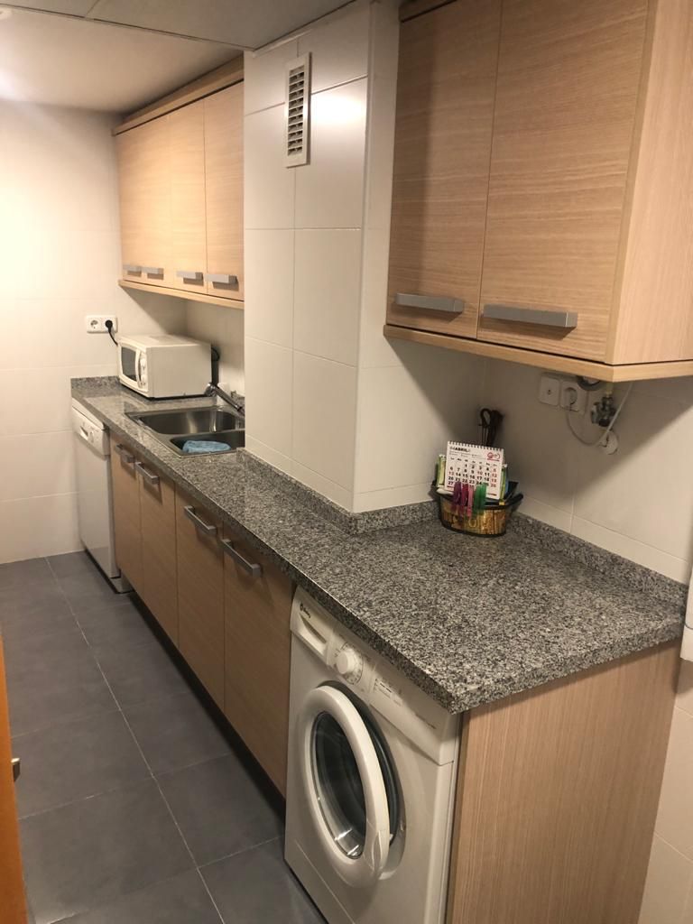 Kitchen of Flat for sale in  Valencia Capital