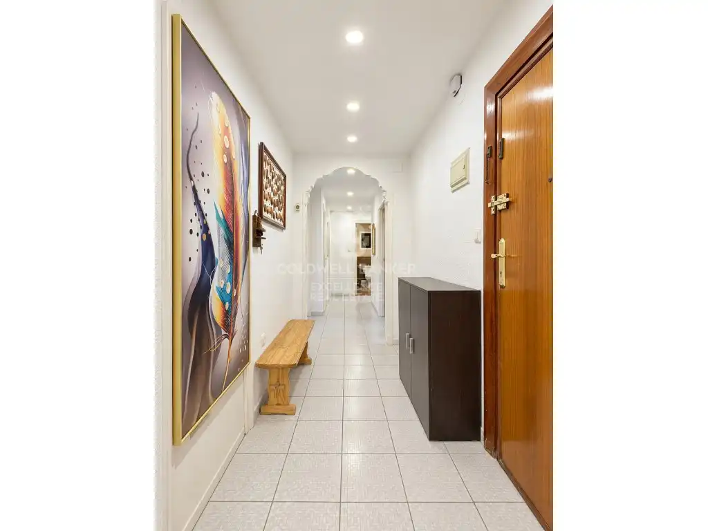 Piso en venta en Valencia con Aire acondicionado, Horno y Lavadora