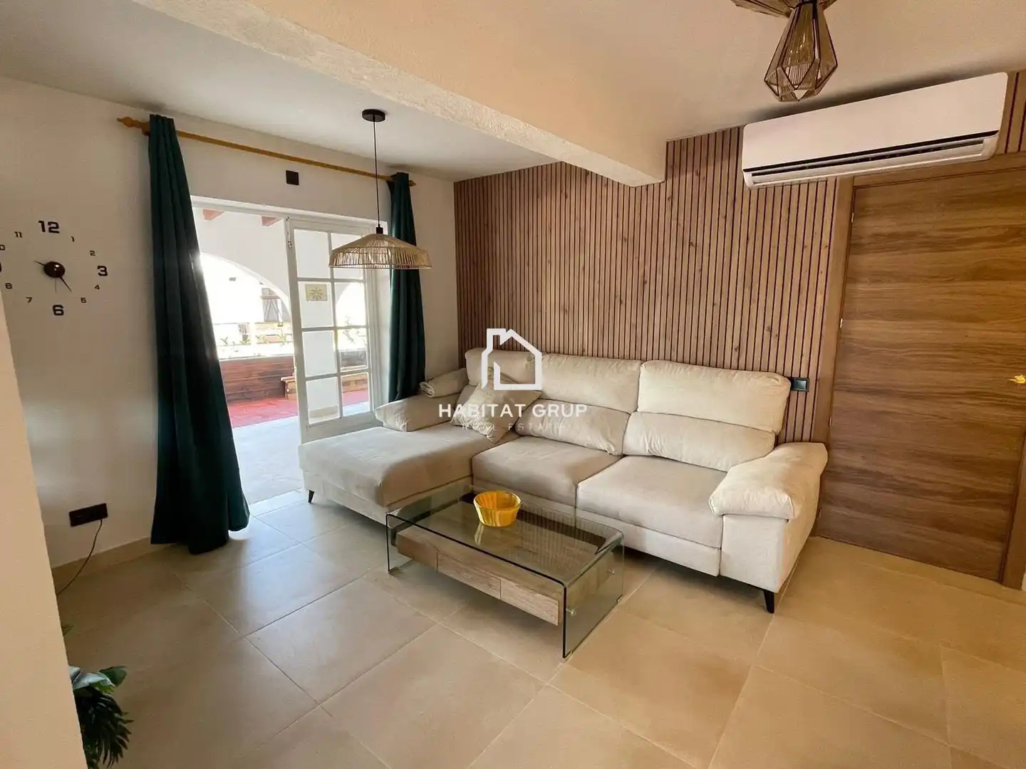 Sala de estar de Piso en venta en Ciutadella de Menorca con Calefacción y Terraza