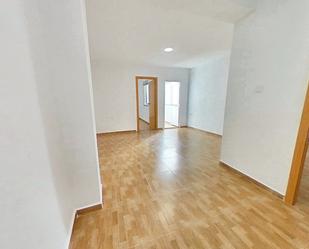 Flat to rent in Torrent  with Oven and Pets allowed