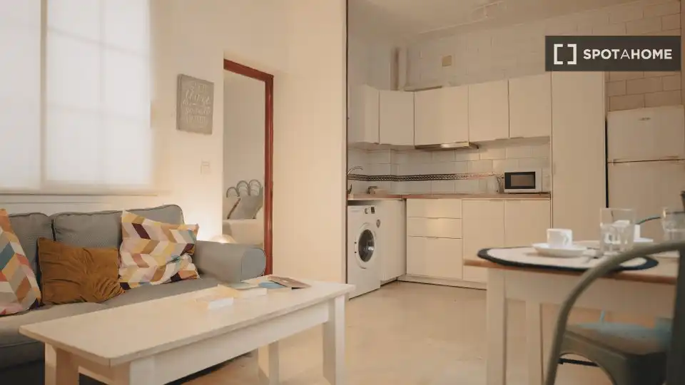Habitació a Sevilla, Sevilla