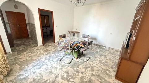 Foto 4 de Casa adosada en venta en Alcaudete, Jaén