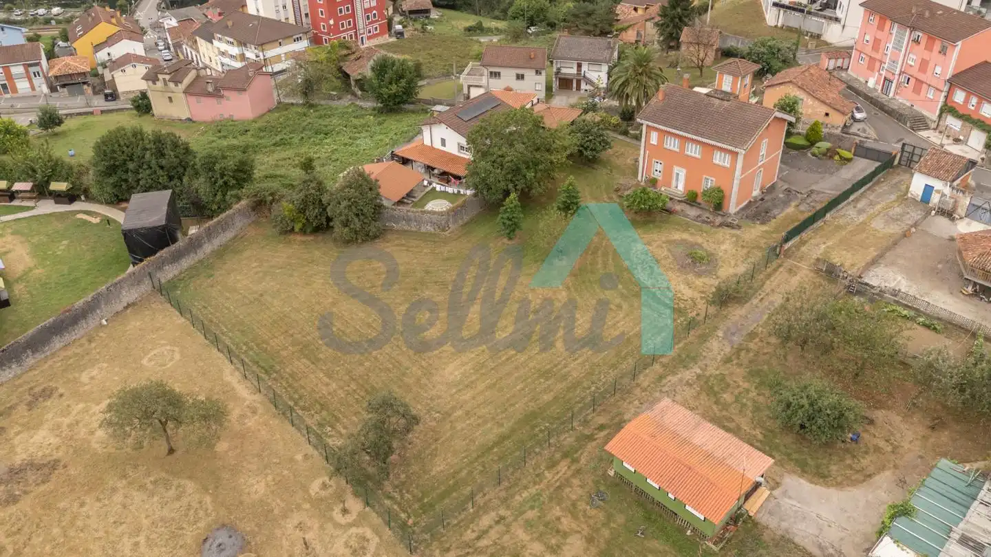 Casa o chalet en venta en Ribera de Arriba con Jardín privado, Terraza y Balcón