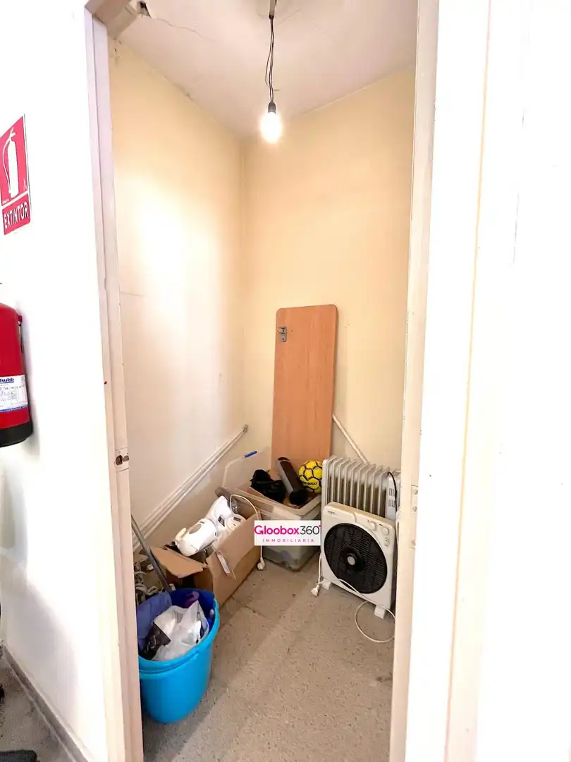 Büro zum Verkauf in Avenida S JORDI 31, imagen 13