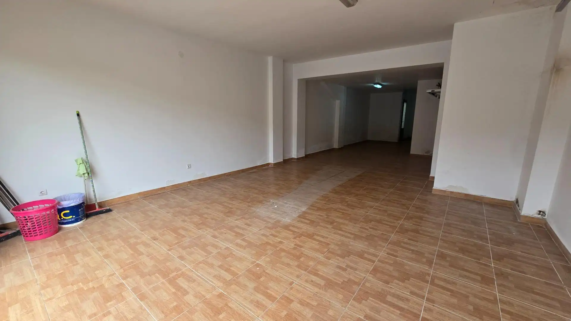 Local comercial en venda a Carrer SALVADOR ESPRIU, imagen 4